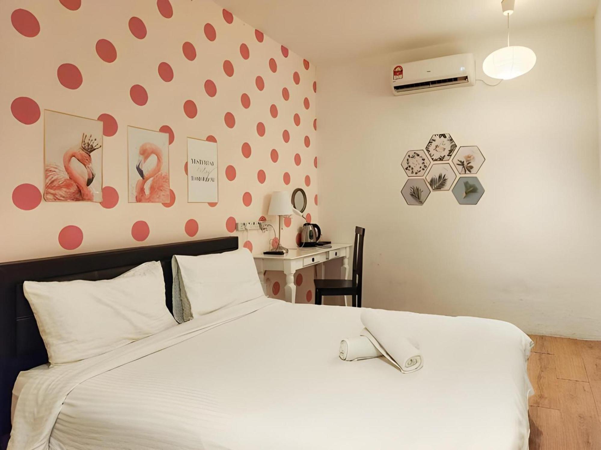 Oyo 91068 Elephant House Boutique Hotel Джордж Таун Екстериор снимка